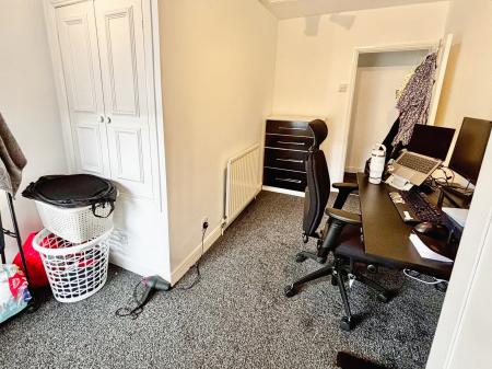 3 bedroom Terraced House for sale in Earsdon Terrace, West Allotment, Newcastle upon Tyne, NE27
