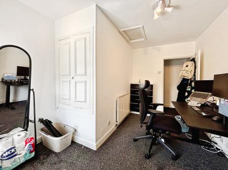 3 bedroom Terraced House for sale in Earsdon Terrace, West Allotment, Newcastle upon Tyne, NE27