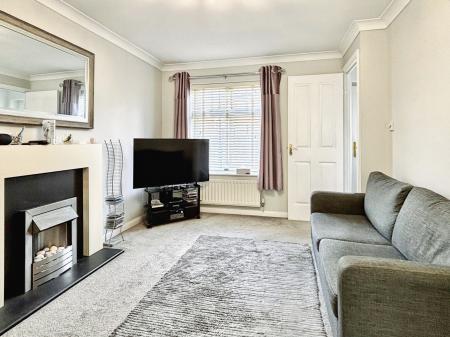 2 bedroom Semi-detached house for sale in Greenhills, Killingworth, Newcastle upon Tyne, NE12