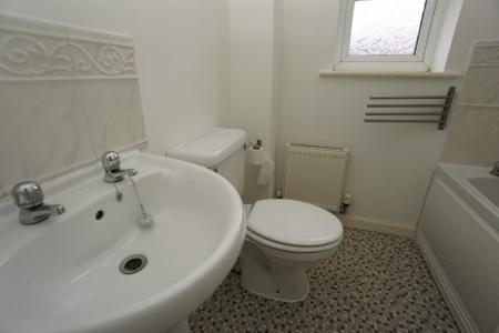 2 bedroom Semi-detached house to let in Thirlwall Court, Longbenton, Newcastle upon Tyne, NE12