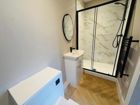 1 bedroom House of Multiple Occupation to let in Sunderland Road, Gateshead, NE8