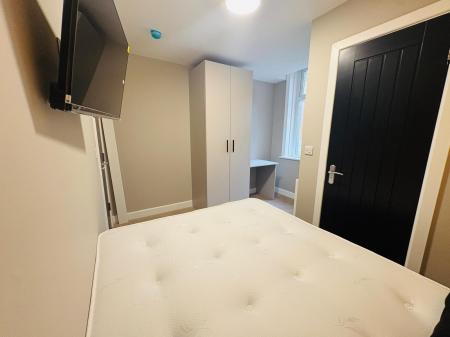 1 bedroom House of Multiple Occupation to let in Sunderland Road, Gateshead, NE8