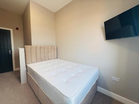1 bedroom House of Multiple Occupation to let in Sunderland Road, Gateshead, NE8