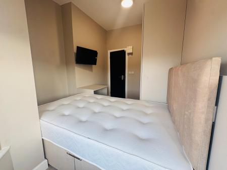 1 bedroom House of Multiple Occupation to let in Sunderland Road, Gateshead, NE8