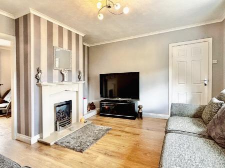 3 bedroom End of terrace house for sale in Dunlop Close, Benton, Newcastle upon Tyne, NE7
