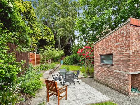 3 bedroom End of terrace house for sale in Dunlop Close, Benton, Newcastle upon Tyne, NE7
