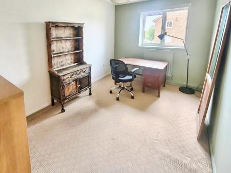 2 bedroom Flat for sale in Pennine Way, Longbenton, Newcastle upon Tyne, NE12