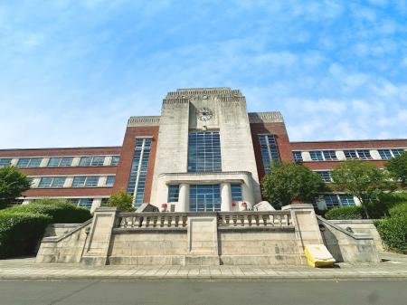 2 bedroom Ground floor flat for sale in The Wills Building, Heaton, Newcastle upon Tyne, NE7