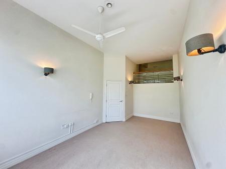 2 bedroom Ground floor flat for sale in The Wills Building, Heaton, Newcastle upon Tyne, NE7