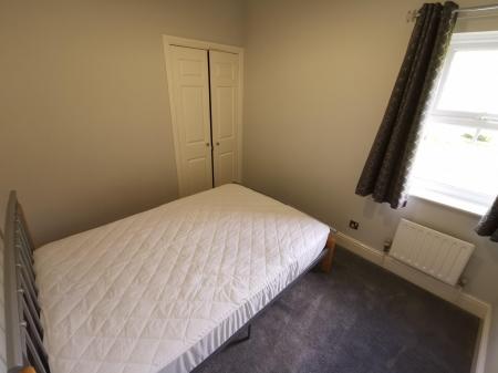 2 bedroom Flat to let in Castledene Court, South Gosforth, Newcastle upon Tyne, NE3