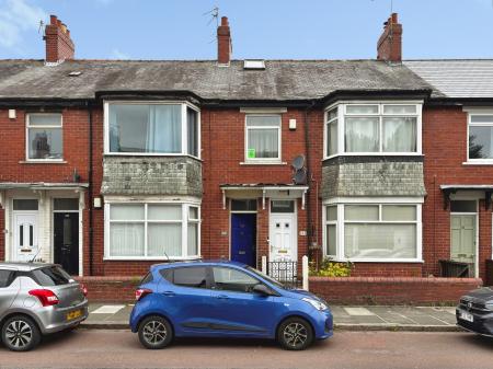3 bedroom Flat for sale in Whitefield Terrace, Heaton, Newcastle upon Tyne, NE6