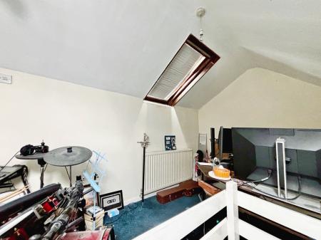 3 bedroom Flat for sale in Whitefield Terrace, Heaton, Newcastle upon Tyne, NE6