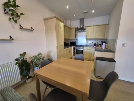 2 bedroom Flat to let in Charlton Court, Benton, Newcastle upon Tyne, NE7
