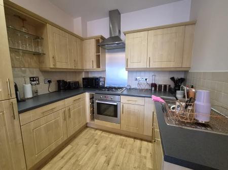 2 bedroom Flat to let in Charlton Court, Benton, Newcastle upon Tyne, NE7