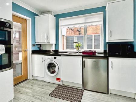2 bedroom Semi-detached house for sale in Ford Crescent, Shiremoor, NE27