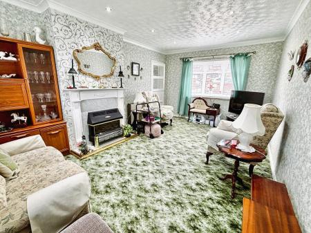 3 bedroom Terraced House for sale in West Farm Wynd, Longbenton, Newcastle upon Tyne, NE12