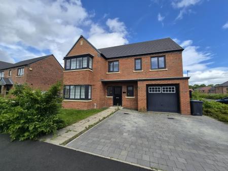 4 bedroom Detached house to let in Whitehouse Drive, Killingworth, NE12