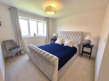 4 bedroom Detached house to let in Whitehouse Drive, Killingworth, NE12
