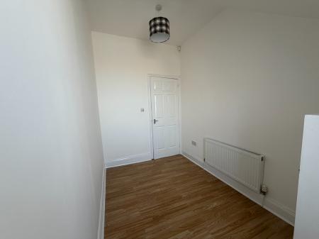 2 bedroom Flat to let in Whitehall Terrace, Pallion, Sunderland, SR4