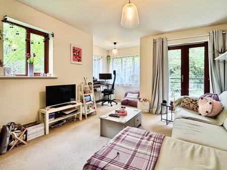 2 bedroom Flat for sale in Williams Park, Benton, Newcastle upon Tyne, NE12