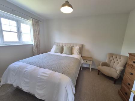 3 bedroom Semi-detached house to let in Thirlwall Court, Longbenton, Newcastle upon Tyne, NE12