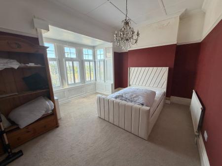 3 bedroom Flat to let in Maureen Terrace, Seaham, SR7