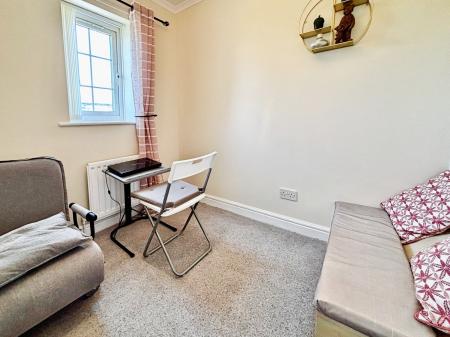 4 bedroom Detached house for sale in Vicars Lane, Newcastle upon Tyne, NE7