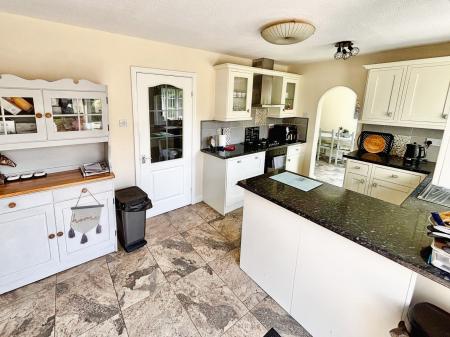 4 bedroom Detached house for sale in Vicars Lane, Newcastle upon Tyne, NE7