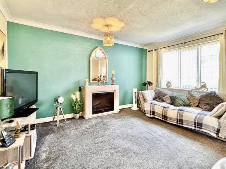 4 bedroom Detached house for sale in Vicars Lane, Newcastle upon Tyne, NE7