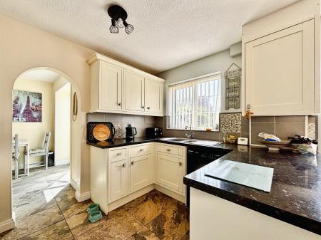 4 bedroom Detached house for sale in Vicars Lane, Newcastle upon Tyne, NE7