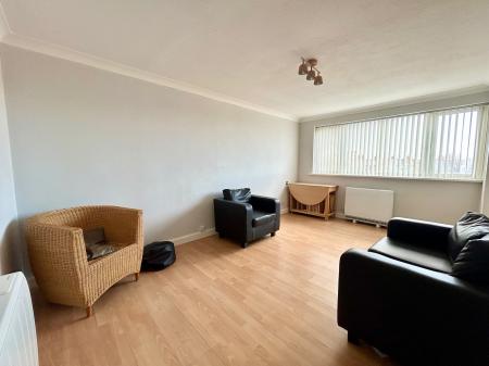 2 bedroom Flat to let in Lonsdale Court, Jesmond, Newcastle upon Tyne, NE2