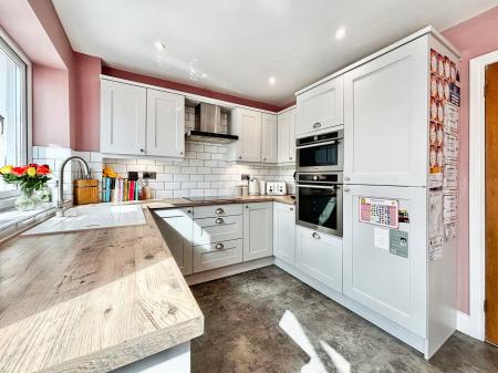 3 bedroom End of terrace house for sale in Bewick Park, Wallsend, Newcastle upon Tyne, NE28