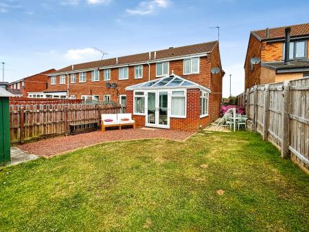 3 bedroom End of terrace house for sale in Bewick Park, Wallsend, Newcastle upon Tyne, NE28