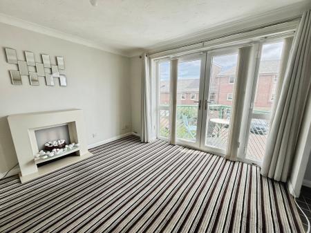 2 bedroom Flat for sale in Sovereign House Oxford Street, Tynemouth, NE30