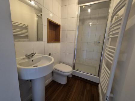 1 bedroom Studio flat to let in Willbrook House, Gateshead, NE8