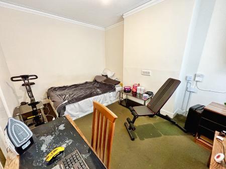 2 bedroom Flat for sale in Albert Avenue, Wallsend, Newcastle upon Tyne, NE28