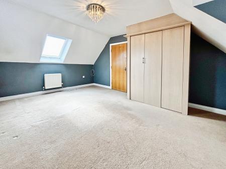 5 bedroom Detached house for sale in Netherwitton Way, Gosforth, Newcastle upon Tyne, NE3