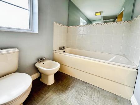 5 bedroom Detached house for sale in Netherwitton Way, Gosforth, Newcastle upon Tyne, NE3