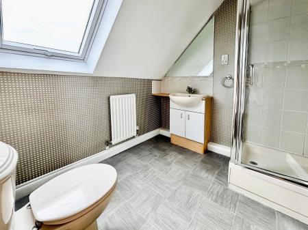 5 bedroom Detached house for sale in Netherwitton Way, Gosforth, Newcastle upon Tyne, NE3