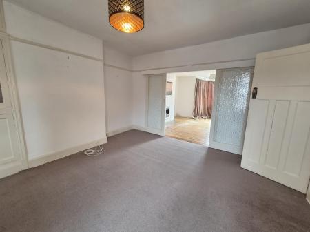 2 bedroom Flat to let in Biddlestone Road, Heaton, Newcastle upon Tyne, NE6