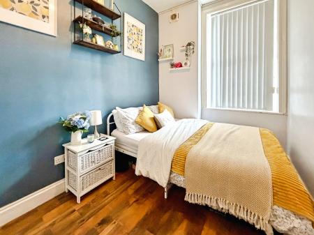 3 bedroom Flat for sale in Addycombe Terrace, Heaton, Newcastle upon Tyne, NE6