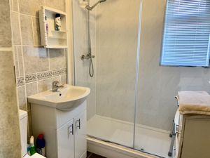 2 bedroom Semi-detached bungalow for sale in Fairfield, Longbenton, Newcastle upon Tyne, NE12