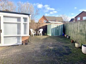 2 bedroom Semi-detached bungalow for sale in Fairfield, Longbenton, Newcastle upon Tyne, NE12