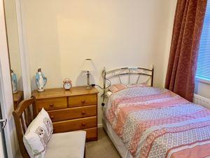 2 bedroom Semi-detached bungalow for sale in Fairfield, Longbenton, Newcastle upon Tyne, NE12