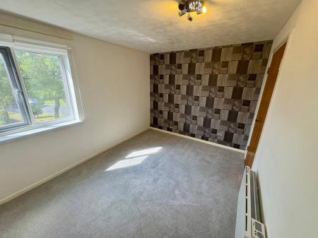2 bedroom Flat to let in Wallington Court, Killingworth, NE12
