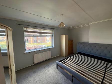 3 bedroom Semi-detached house to let in Lavers Road, Birtley, DH3
