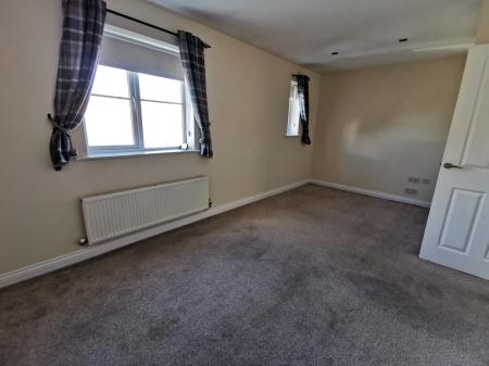 2 bedroom Flat to let in Edgefield, West Allotment, Newcastle upon Tyne, NE27