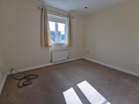 2 bedroom Flat to let in Edgefield, West Allotment, Newcastle upon Tyne, NE27