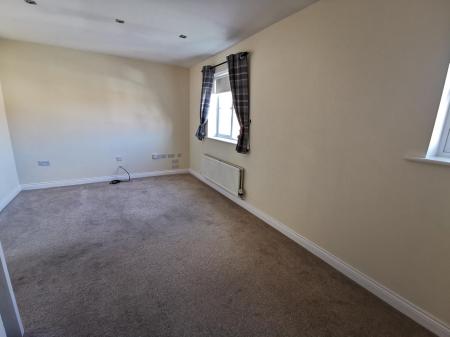 2 bedroom Flat to let in Edgefield, West Allotment, Newcastle upon Tyne, NE27