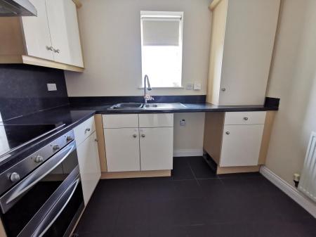 2 bedroom Flat to let in Edgefield, West Allotment, Newcastle upon Tyne, NE27